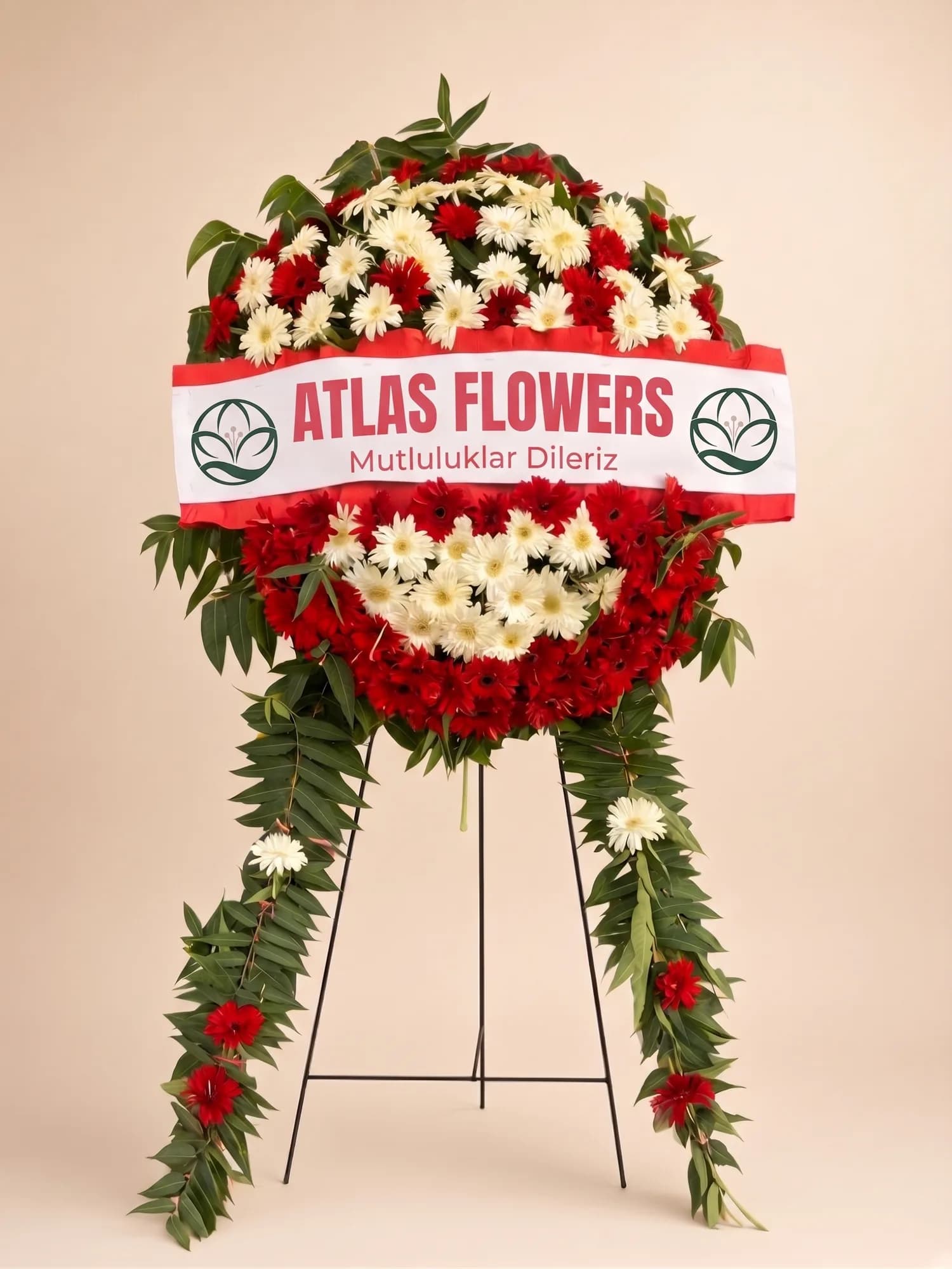Kırmızı ve Beyaz Gerbera Yuvarlak Çelenk fotoğrafı